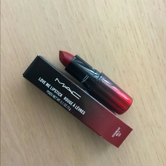 Mac “E for Effortless” Love Me Warm Toned Medium Red Lipstick - Picture 4 of 7
